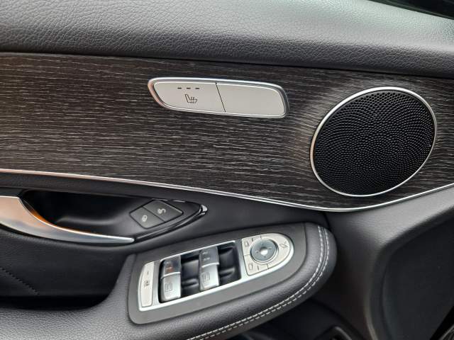 Mercedes-Benz GLC I (X253) facelifting 2021 — zdjęcie 16