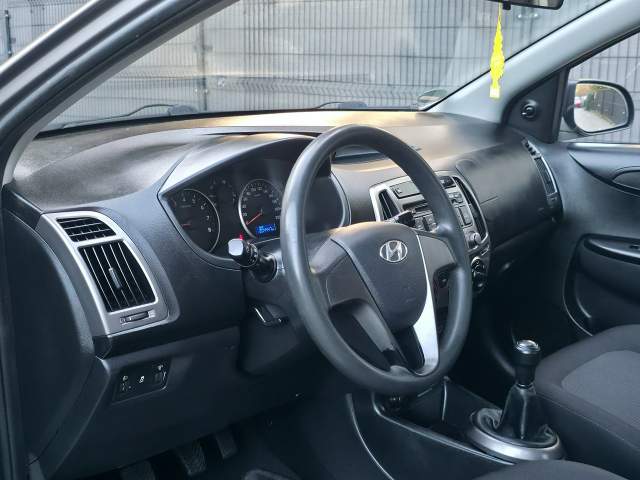 Hyundai i20 I facelifting 2013 — zdjęcie 7