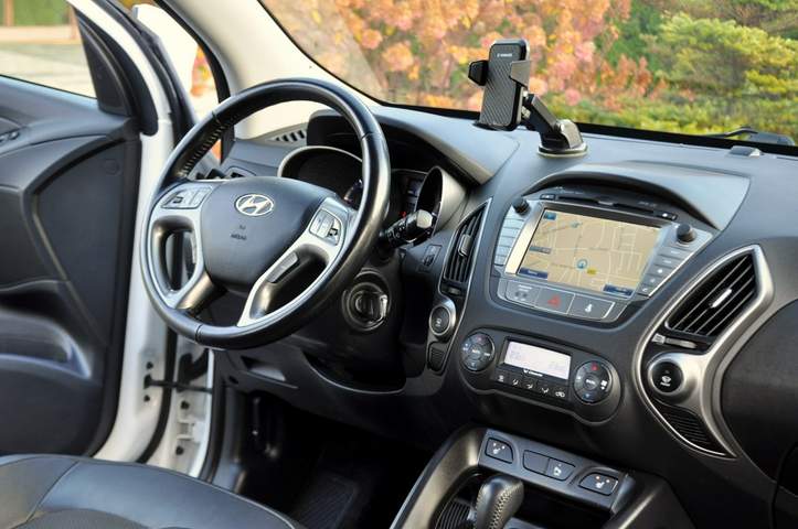 Hyundai ix35 I facelifting 2014 — zdjęcie 26
