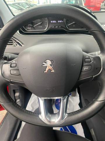Peugeot 208 I facelifting 2016 — zdjęcie 18