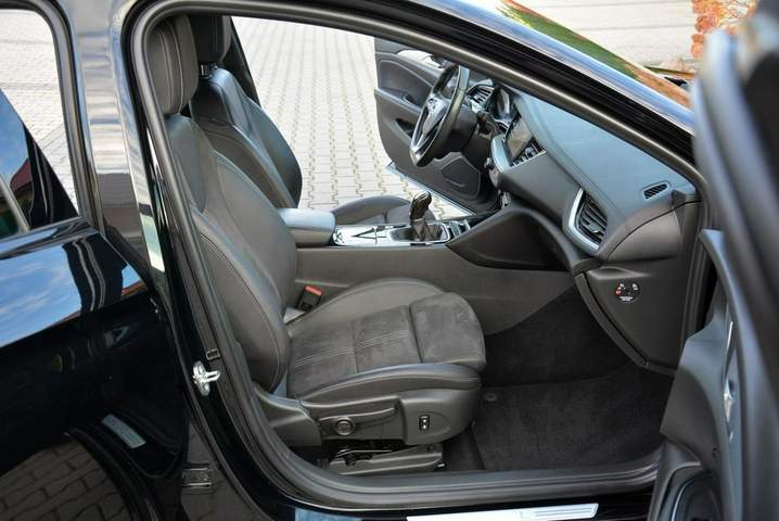 Opel Insignia II facelifting 2021 — zdjęcie 15