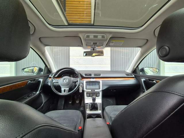 Volkswagen Passat B7 2011 — zdjęcie 8