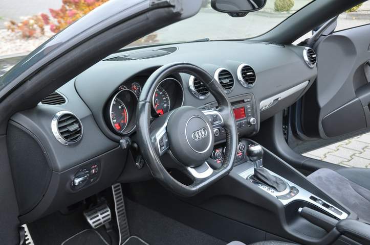 Audi TT II (8J) 2009 — zdjęcie 25