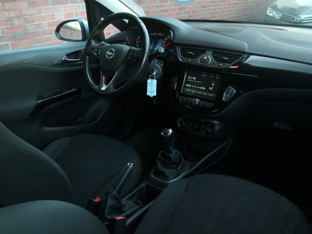 Opel Corsa E 2019 — zdjęcie 27
