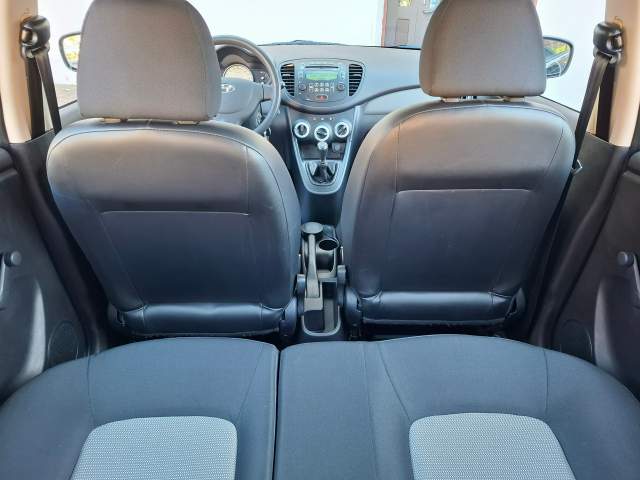 Hyundai i10 I 2010 — zdjęcie 13