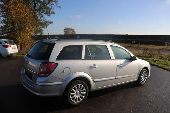 Opel Astra H facelifting 2006 — zdjęcie 6