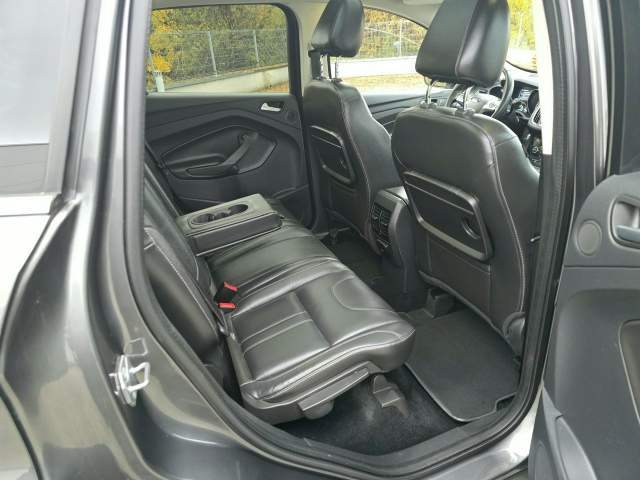 Ford Kuga II facelifting 2016 — zdjęcie 32