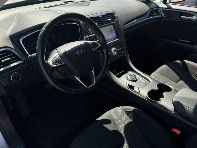 Ford Mondeo V facelifting 2020 — zdjęcie 25
