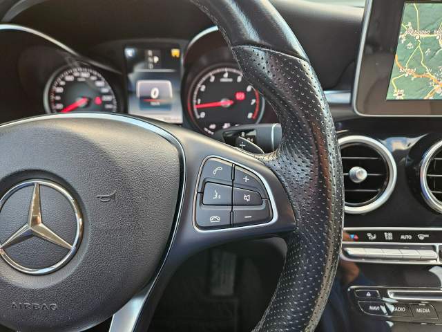 Mercedes-Benz C-Klasa IV (W205) facelifting 2018 — zdjęcie 38
