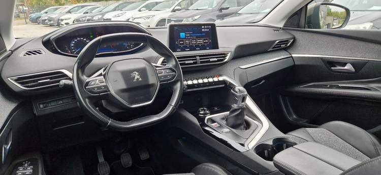 Peugeot 3008 II 2018 — zdjęcie 24