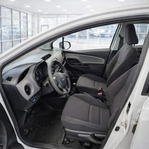 Toyota Yaris III facelifting 2 2020 — zdjęcie 4