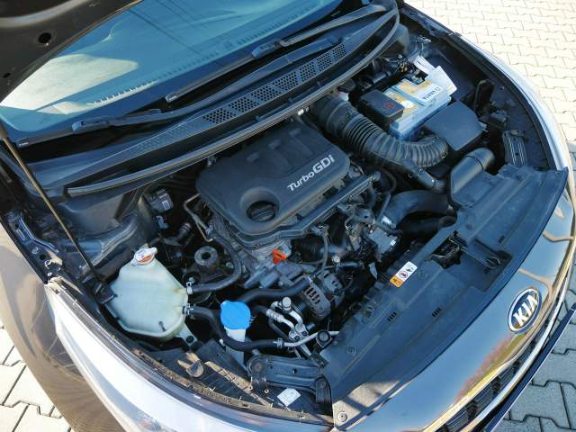 Kia Ceed II facelifting 2016 — zdjęcie 27