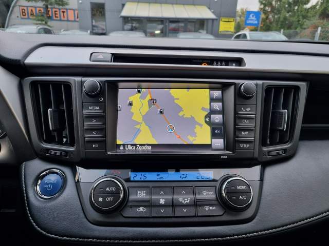 Toyota RAV4 V (XA50) 2018 — zdjęcie 20