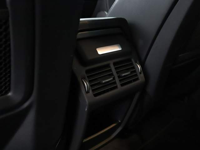 Land Rover Range Rover Evoque II 2019 — zdjęcie 37