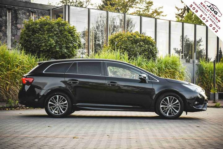 Toyota Avensis III facelifting 2 2017 — zdjęcie 5