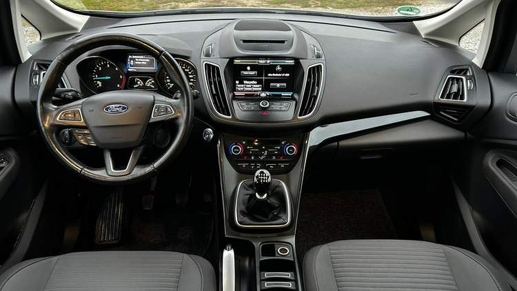 Ford C-MAX II facelifting 2015 — zdjęcie 9