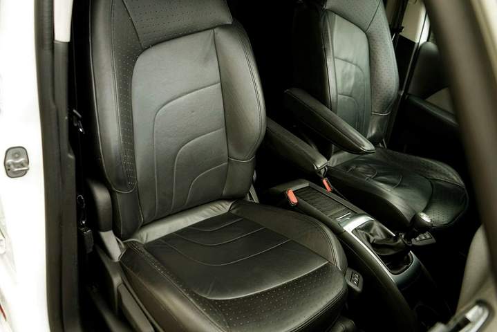 Citroen C4 Picasso II 2015 — zdjęcie 20