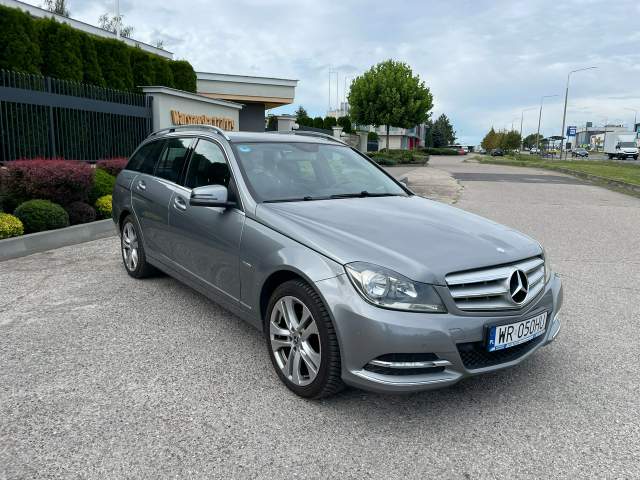 Mercedes-Benz C-Klasa III (W204) facelifting 2011 — zdjęcie 1