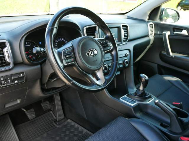 Kia Sportage IV facelifting 2018 — zdjęcie 17