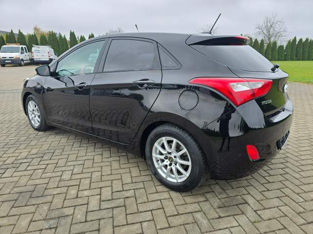 Hyundai i30 II 2013 — zdjęcie 13