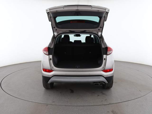 Hyundai Tucson III 2016 — zdjęcie 19