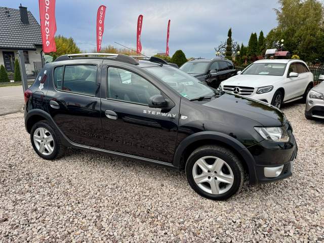 Dacia Sandero II 2015 — zdjęcie 19