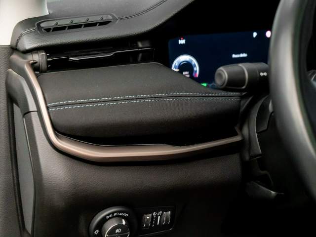 Jeep Compass II facelifting 2023 — zdjęcie 27