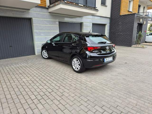 Opel Astra K 2017 — zdjęcie 4