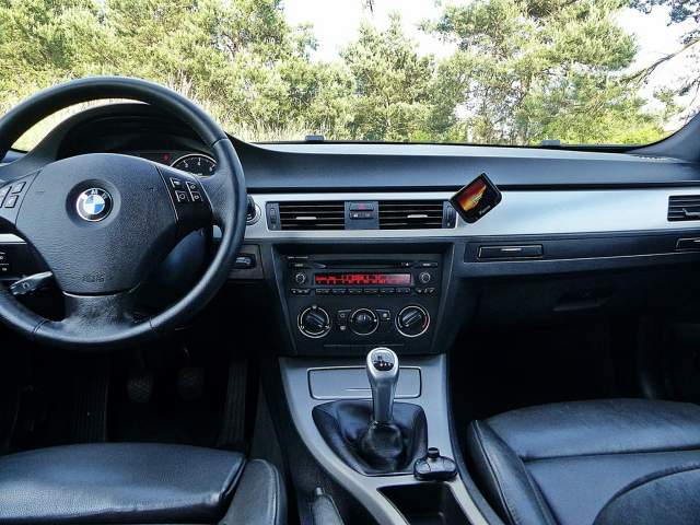BMW 3 serii V (E90/E91/E92/E93) facelifting 2008 — zdjęcie 36