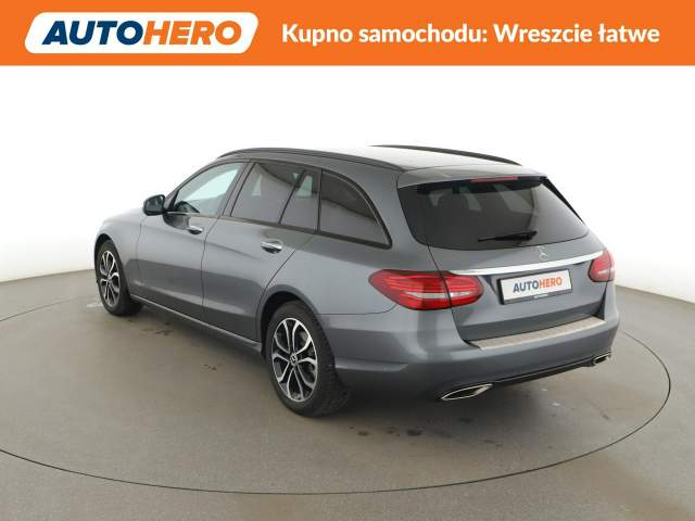 Mercedes-Benz C-Klasa IV (W205) facelifting 2018 — zdjęcie 4