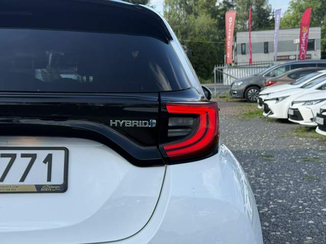 Toyota Yaris IV 2022 — zdjęcie 8