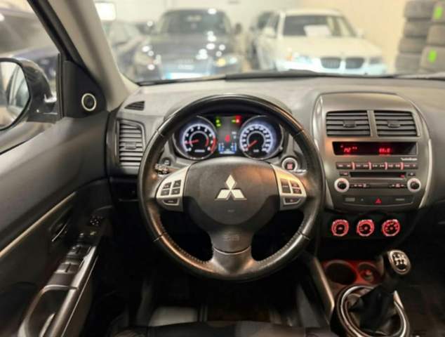 Mitsubishi ASX I 2012 — zdjęcie 9