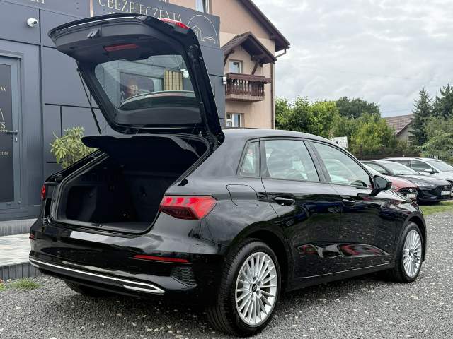 Audi A3 IV (8Y) 2023 — zdjęcie 32