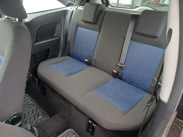 Ford Fiesta Mk6 2008 — zdjęcie 16