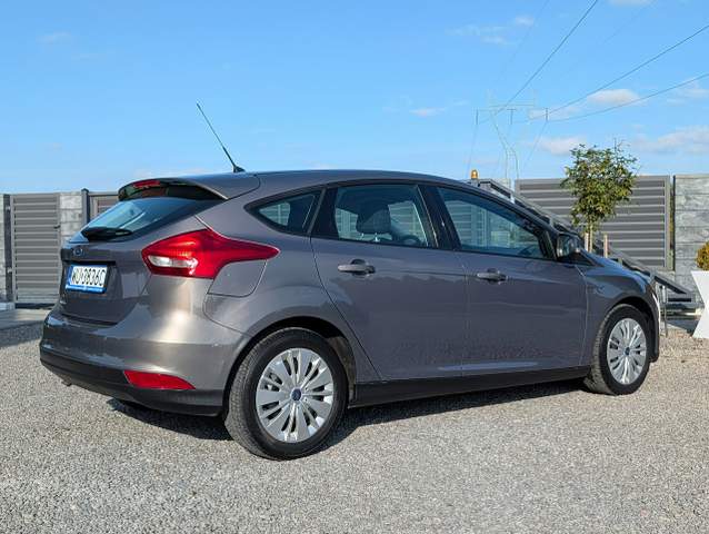Ford Focus III facelifting 2015 — zdjęcie 8