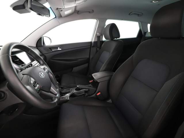 Hyundai Tucson III 2016 — zdjęcie 13
