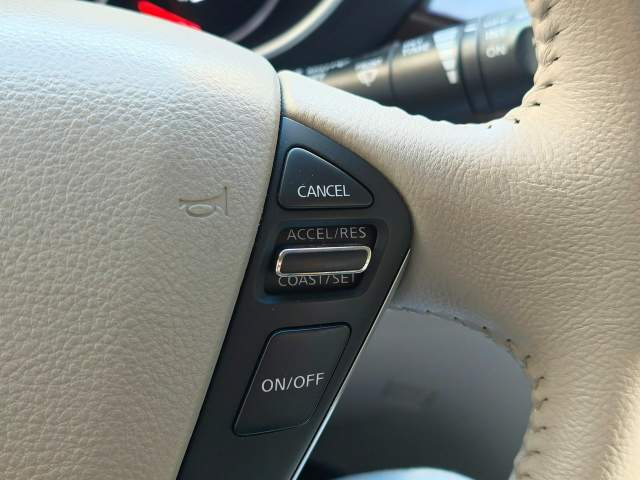 Nissan Quest IV 2015 — zdjęcie 25