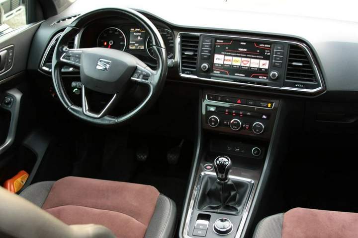 SEAT Ateca I 2017 — zdjęcie 17