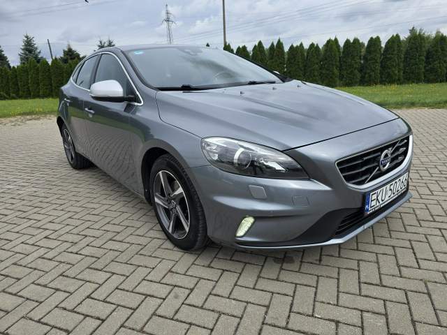 Volvo V40 II 2015 — zdjęcie 3