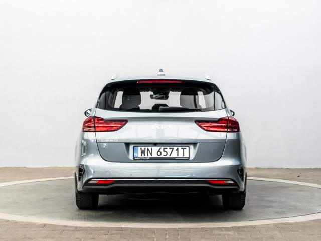 Kia Ceed III facelifting 2024 — zdjęcie 8