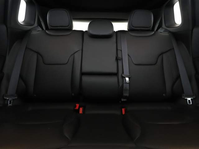 Jeep Compass II 2021 — zdjęcie 18