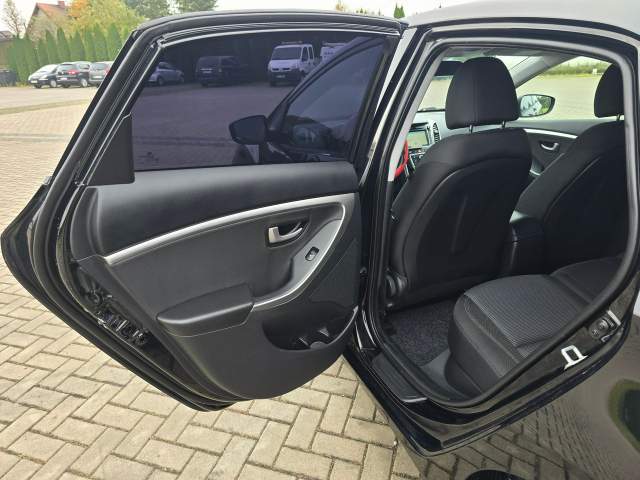 Hyundai i30 II 2013 — zdjęcie 17