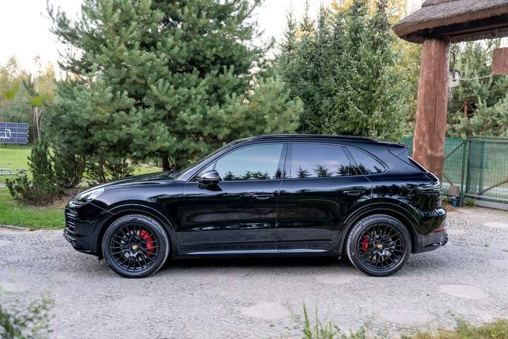 Porsche Cayenne III 2022 — zdjęcie 7
