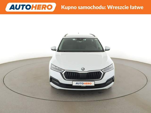 Skoda Octavia III (A7) facelifting 2020 — zdjęcie 11
