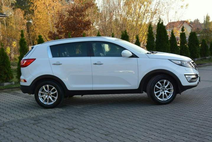 Kia Sportage III 2013 — zdjęcie 10