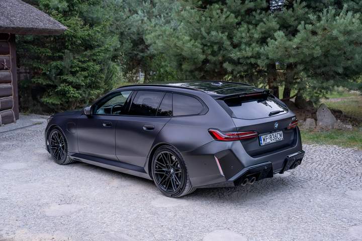 BMW M5 VII (G90) 2025 — zdjęcie 32
