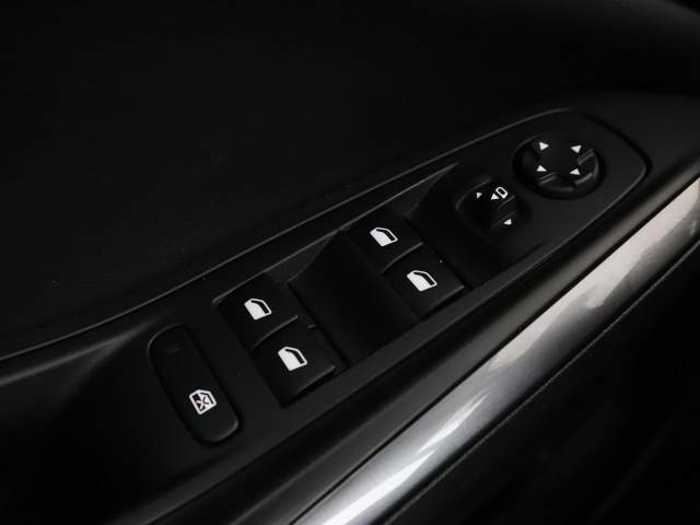 Opel Grandland I 2018 — zdjęcie 35