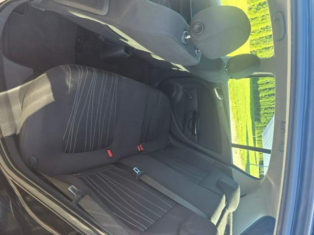 Opel Corsa D facelifting I 2010 — zdjęcie 16