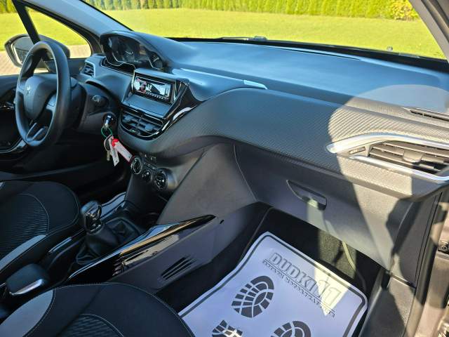 Peugeot 2008 I facelifting 2016 — zdjęcie 24