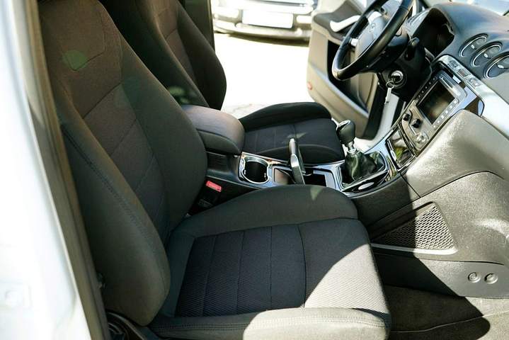 Ford S-MAX I facelifting 2012 — zdjęcie 13